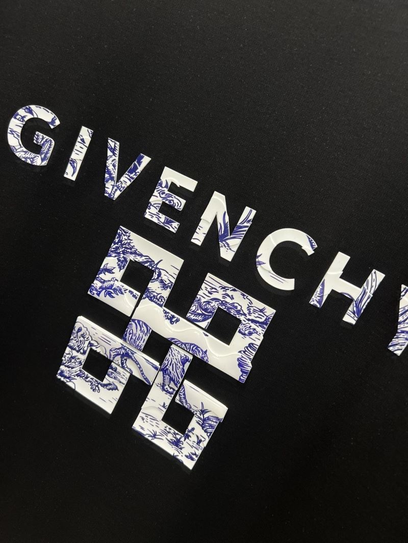 Givenchy T-Shirts